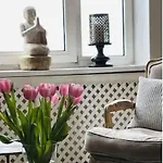 Lejlighed 6 Pers- Hellerup- & Shopping 100 M-