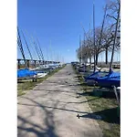 6 Pers- Hellerup- & Shopping 100 M-