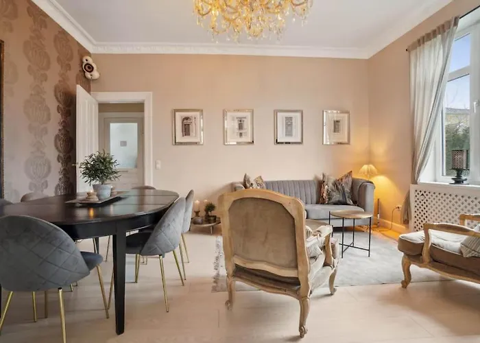 6 Pers- Hellerup- & Shopping 100 M- Apartamento